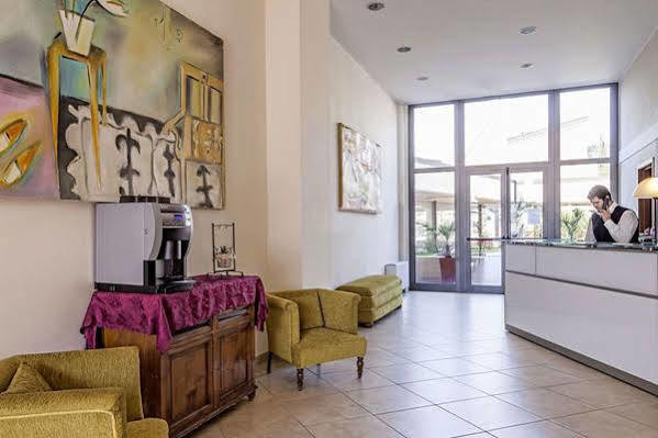 Appart hôtel Anghel Sienne